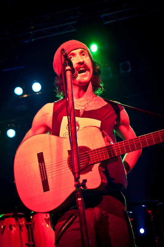 Gogol Bordello - koncert: Gogol Bordello ('Rock In Summer'), Warszawa 'Stodoła' 21.06.2011